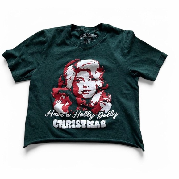 Holly Dolly Christmas T-Shirt Size Small - 100% Cotton Hunter Green Cropped Tee - Picture 2 of 8